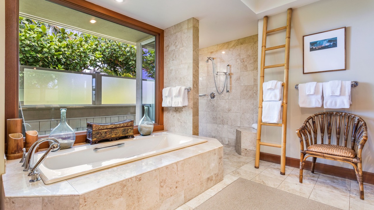 Photo of Bathroom in Kaupulehu