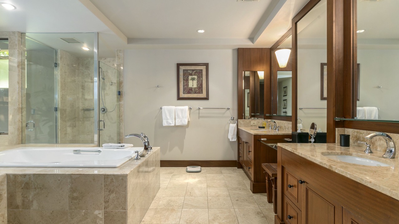 Photo of Bathroom in Kaupulehu