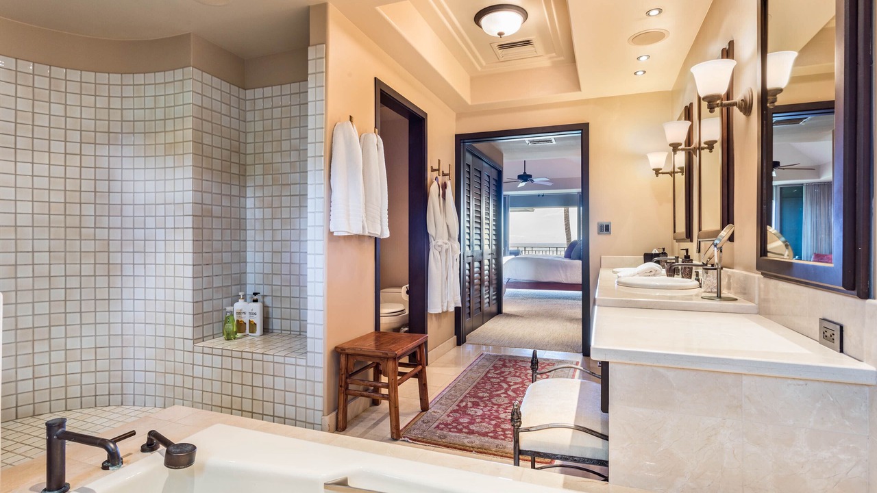 Photo of Bathroom in Kaupulehu