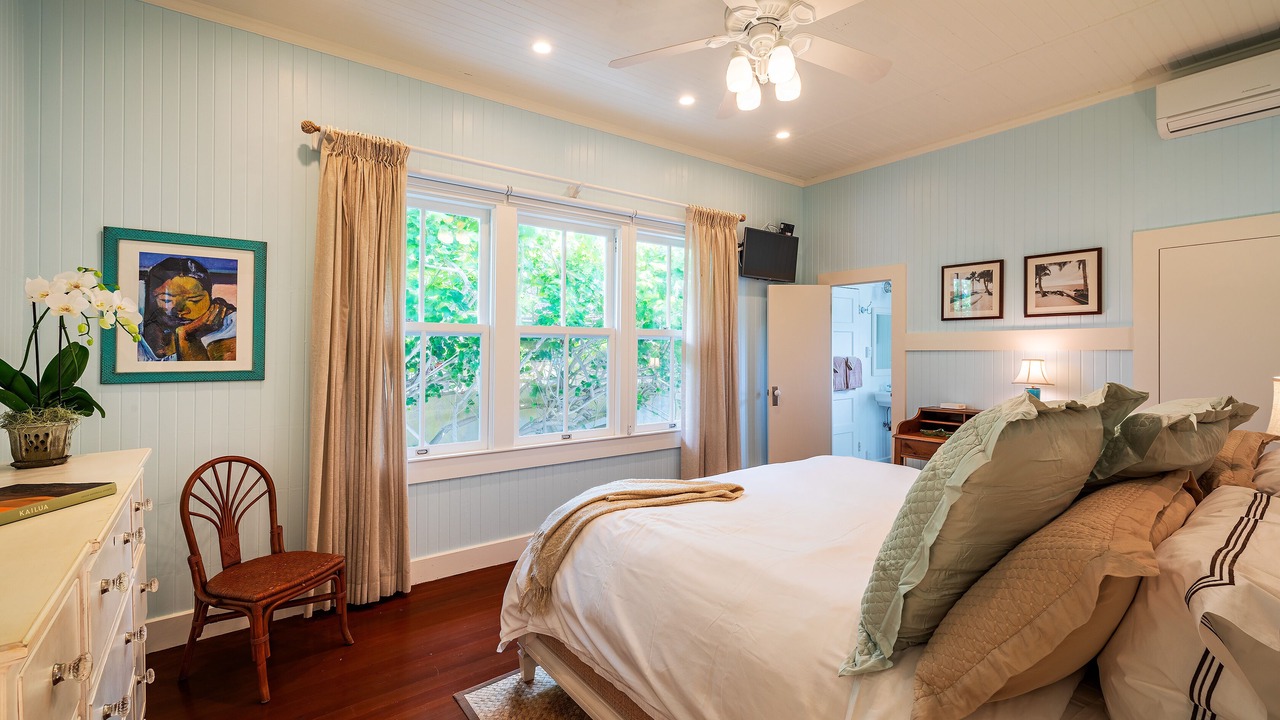 Photo of Bedroom in Lanikai