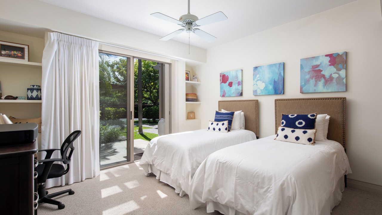 Photo of Bedroom in Kaupulehu
