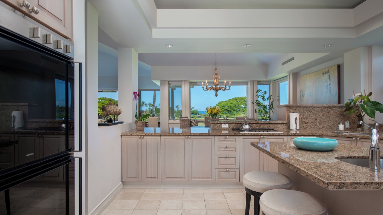 Photo of Kitchen in Kaupulehu