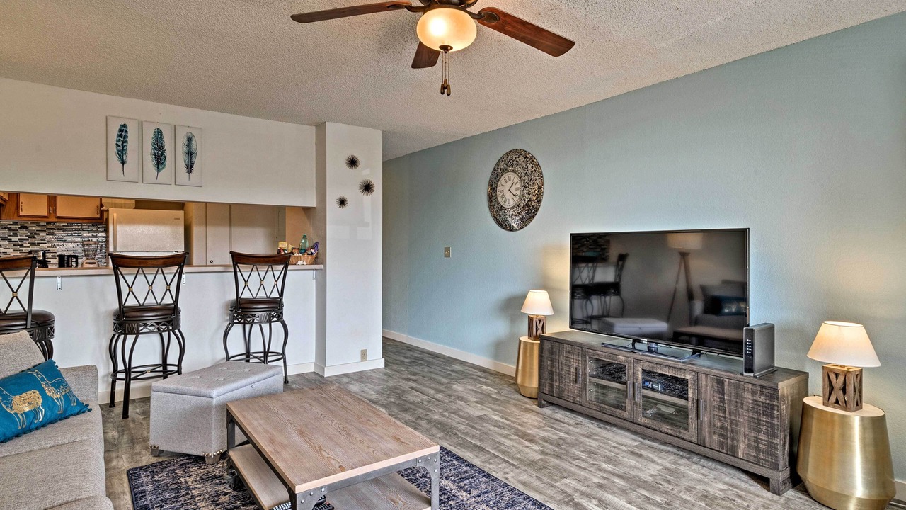 Photo of Livingroom in Historic Kailua Village