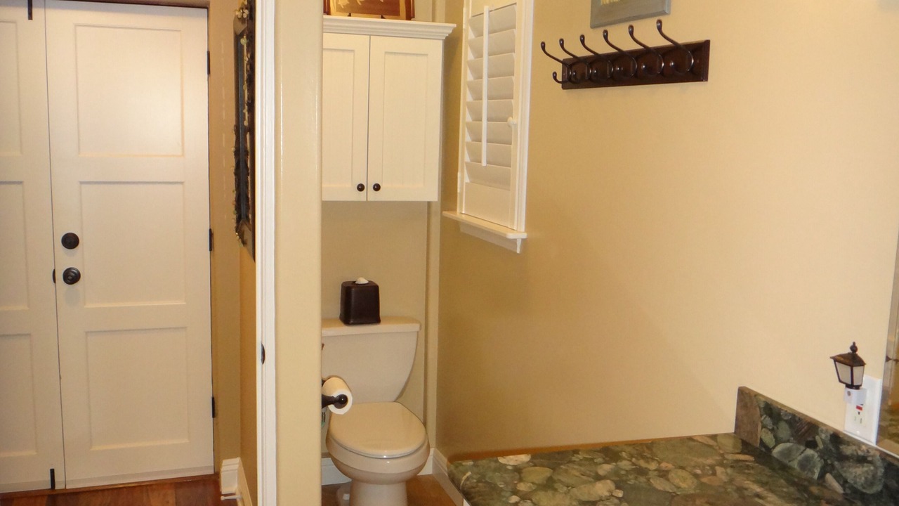 Photo of Bathroom in Lanikai