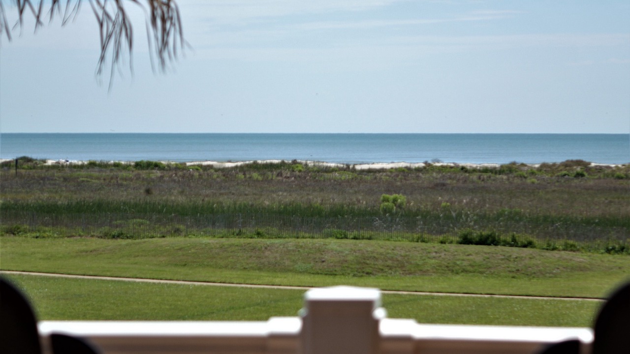 Photo of Patio Balcony in Red Fish Cove