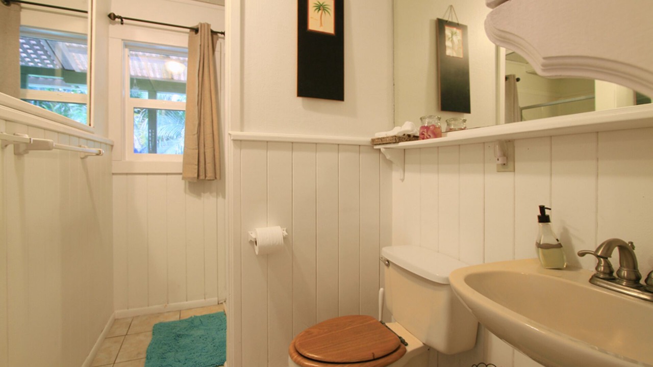Photo of Bathroom in Hana