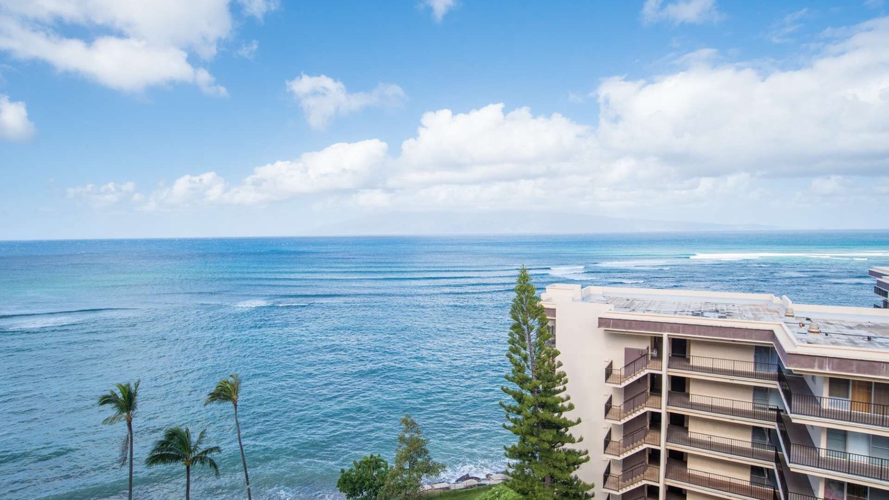 Photo of Others in Kahana