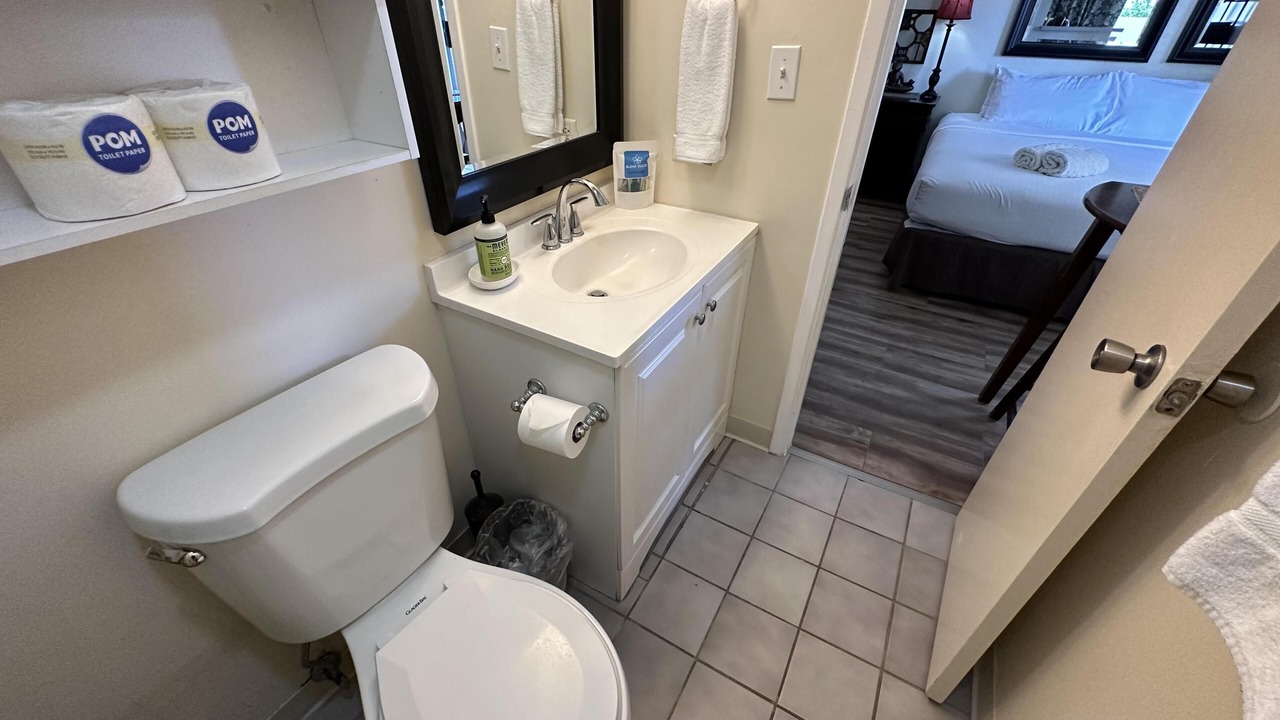 Photo of Bathroom in Waikiki