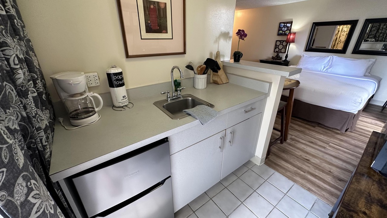 Photo of Bedroom in Waikiki