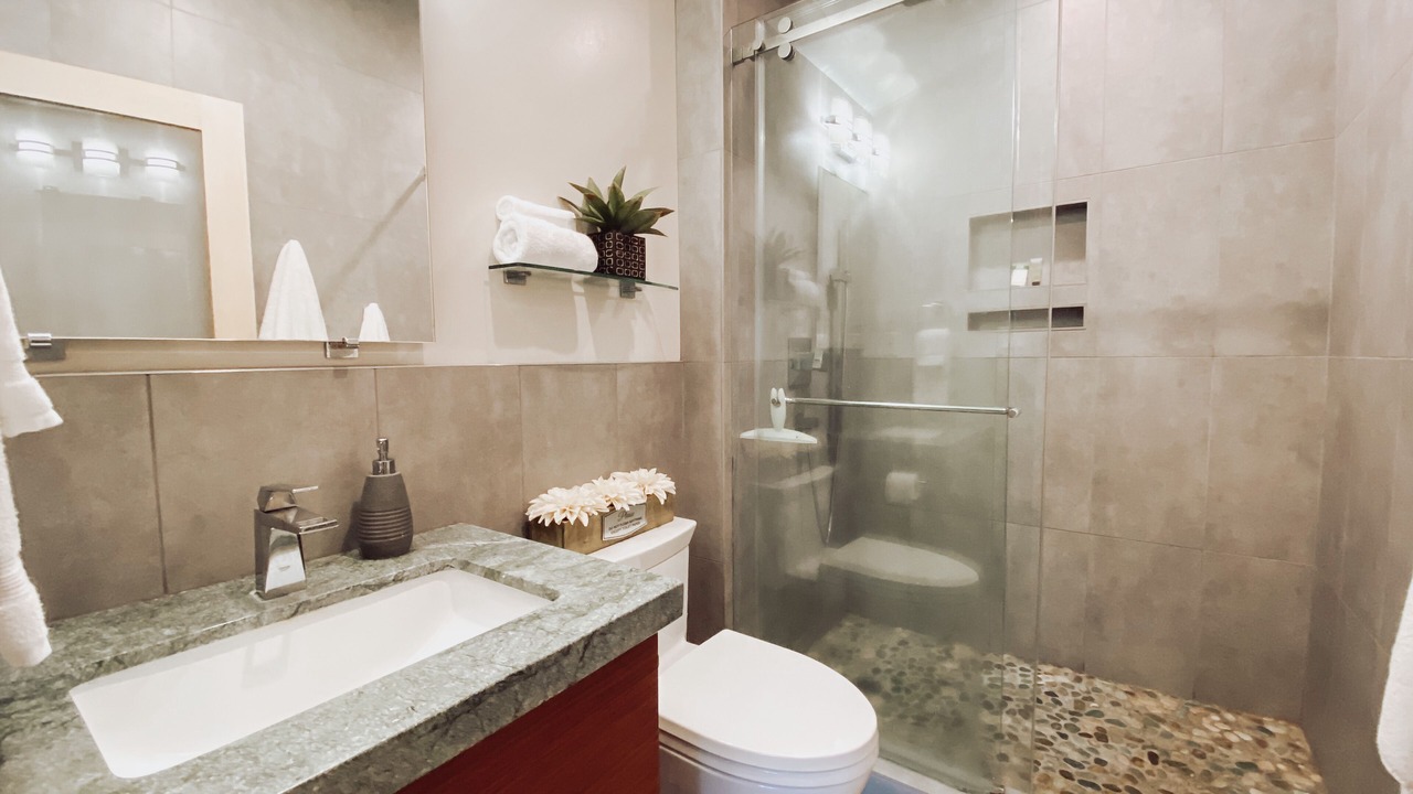 Photo of Bathroom in Portlock