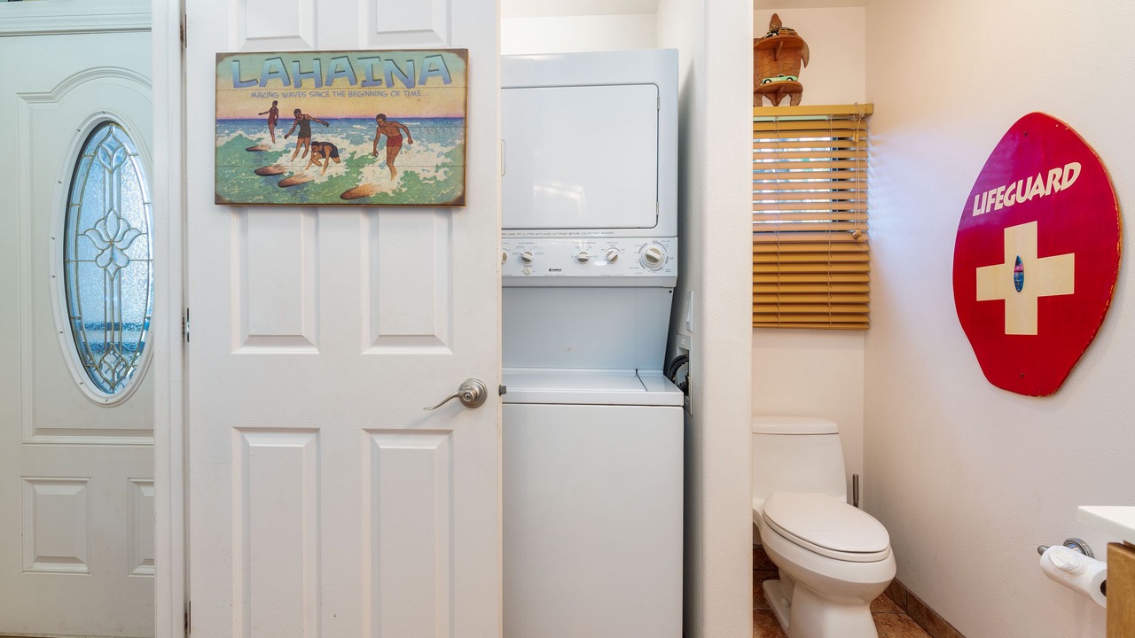 Photo of Bathroom in Downtown Lahaina