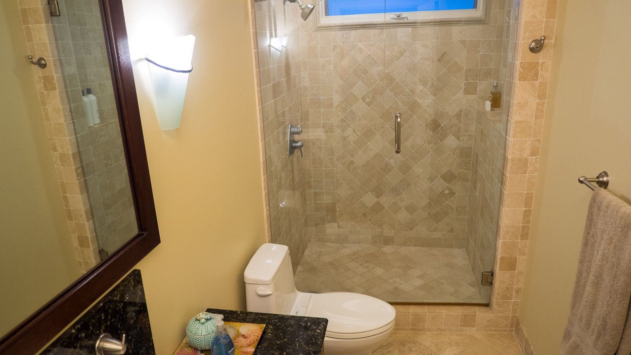 Photo of Bathroom in Kahala