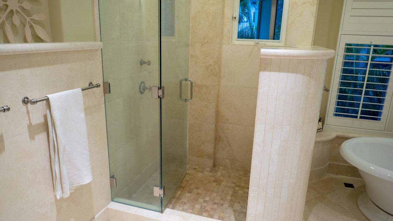 Photo of Bathroom in Kahala