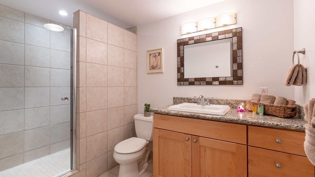 Photo of Bathroom in Maalaea