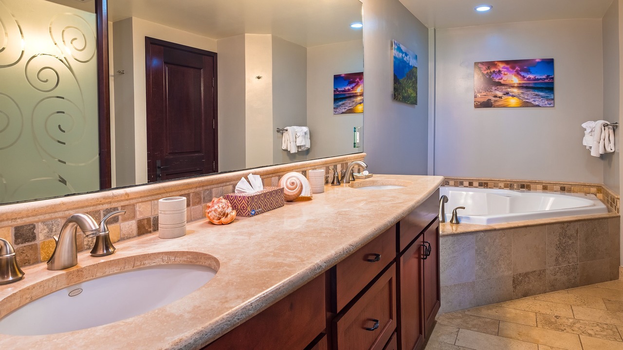 Photo of Bathroom in Wailua