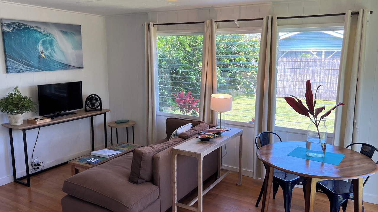 Photo of Bedroom in Haiku