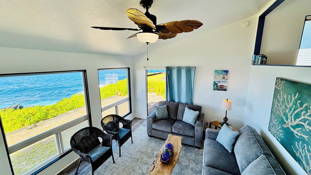 Photo of Livingroom in Kapoho