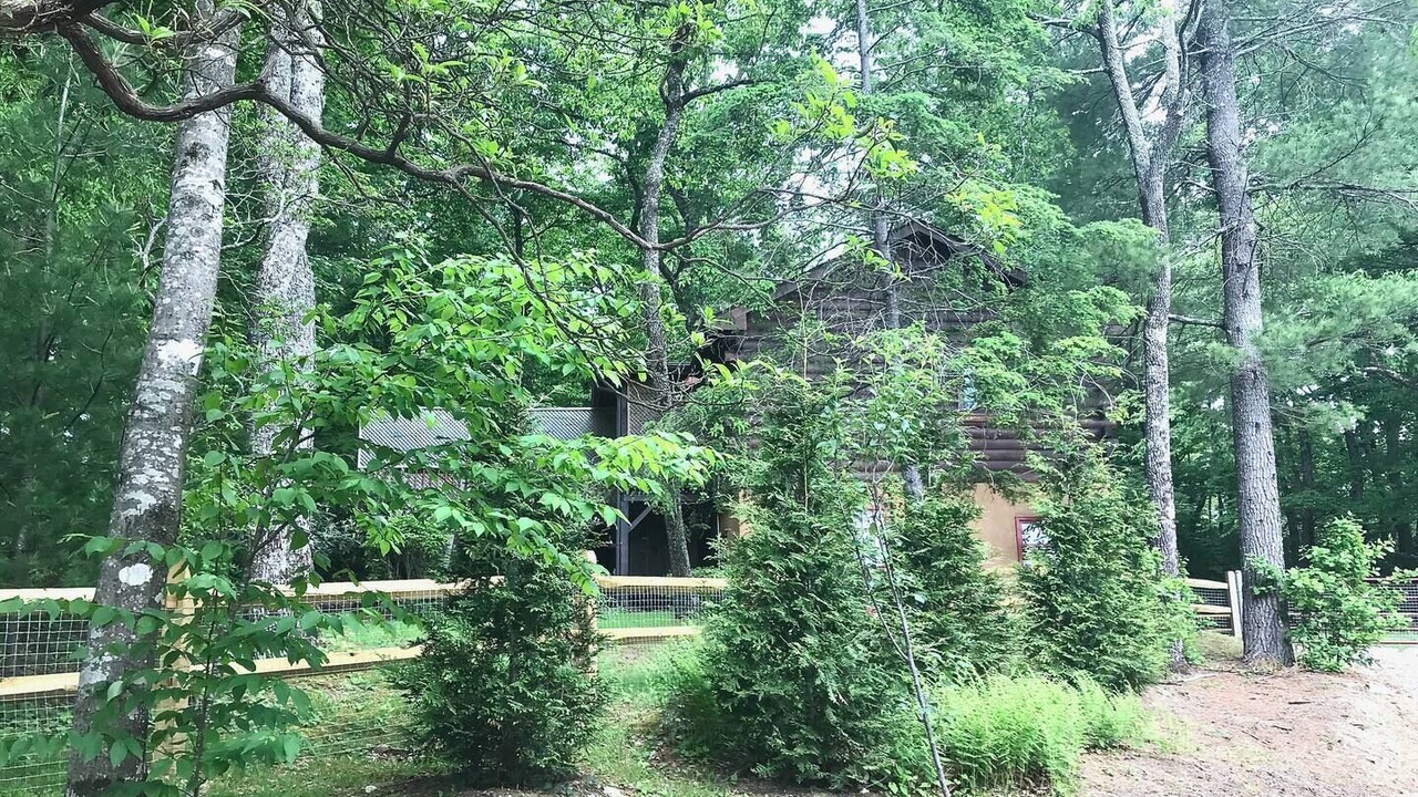 Photo of Others in Apple Ridge