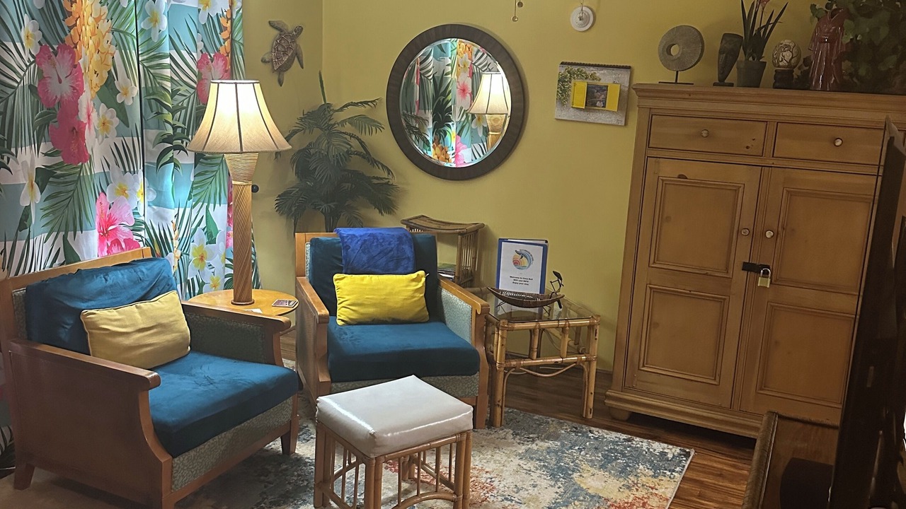 Photo of Livingroom in Historic Kailua Village