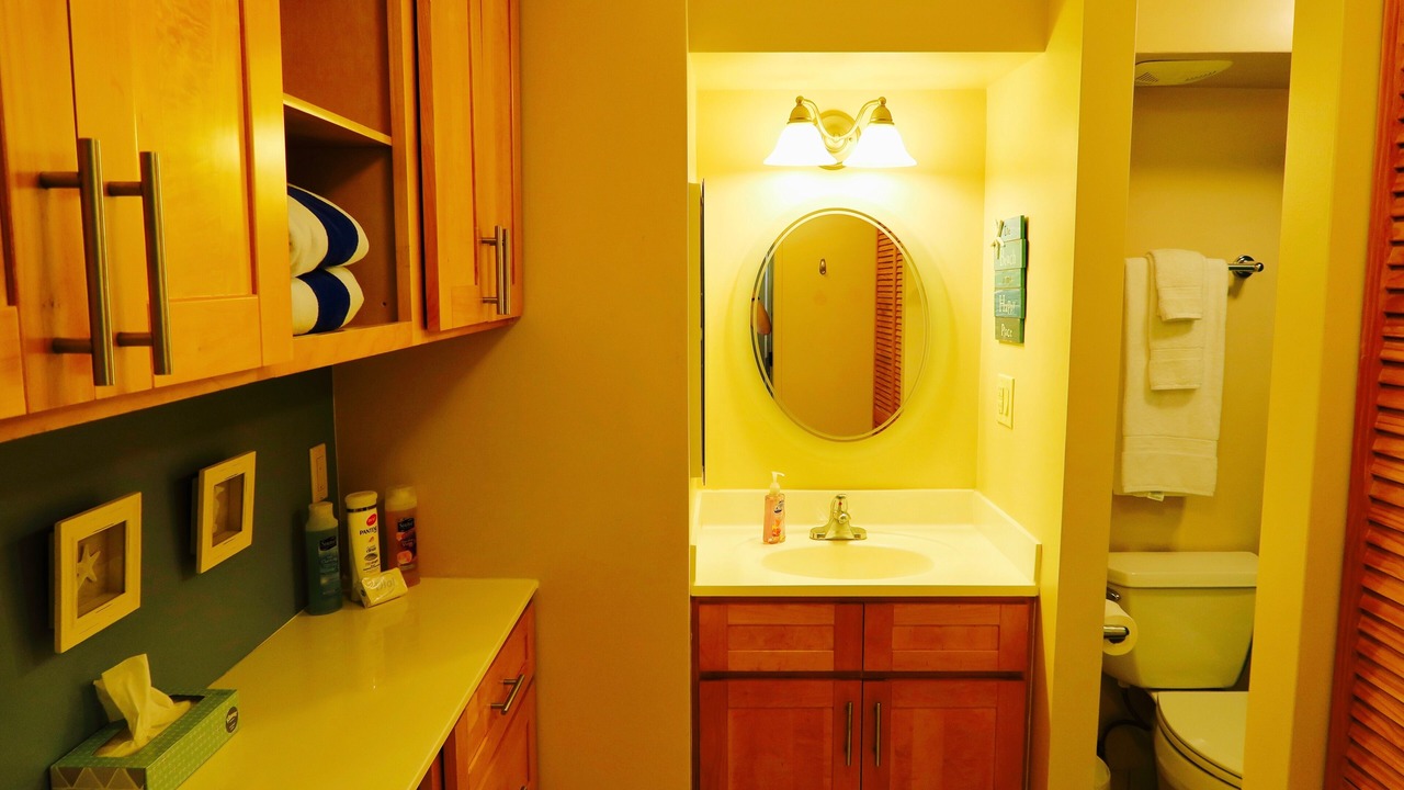 Photo of Bathroom in Waikiki