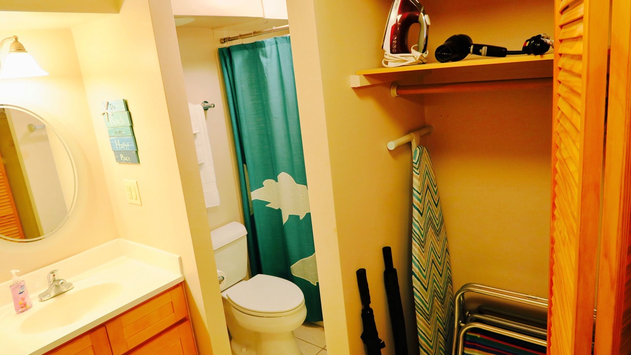 Photo of Bathroom in Waikiki