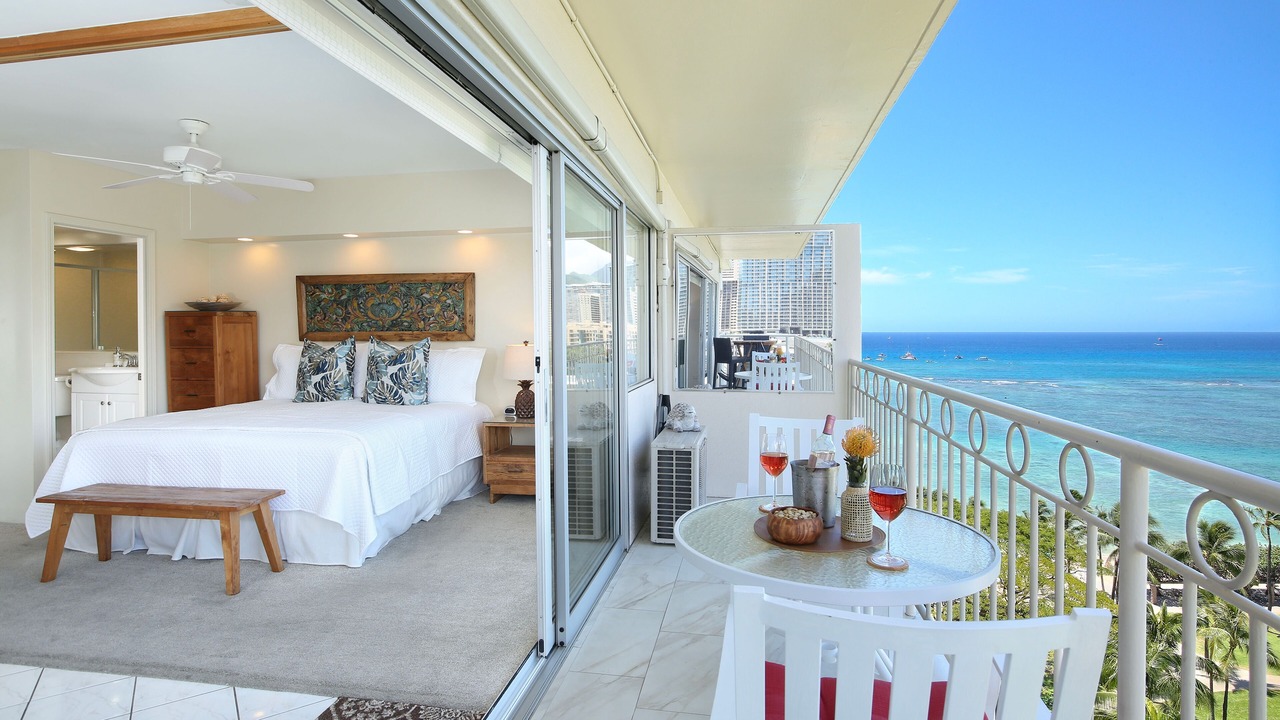 Photo of Bedroom in Waikiki