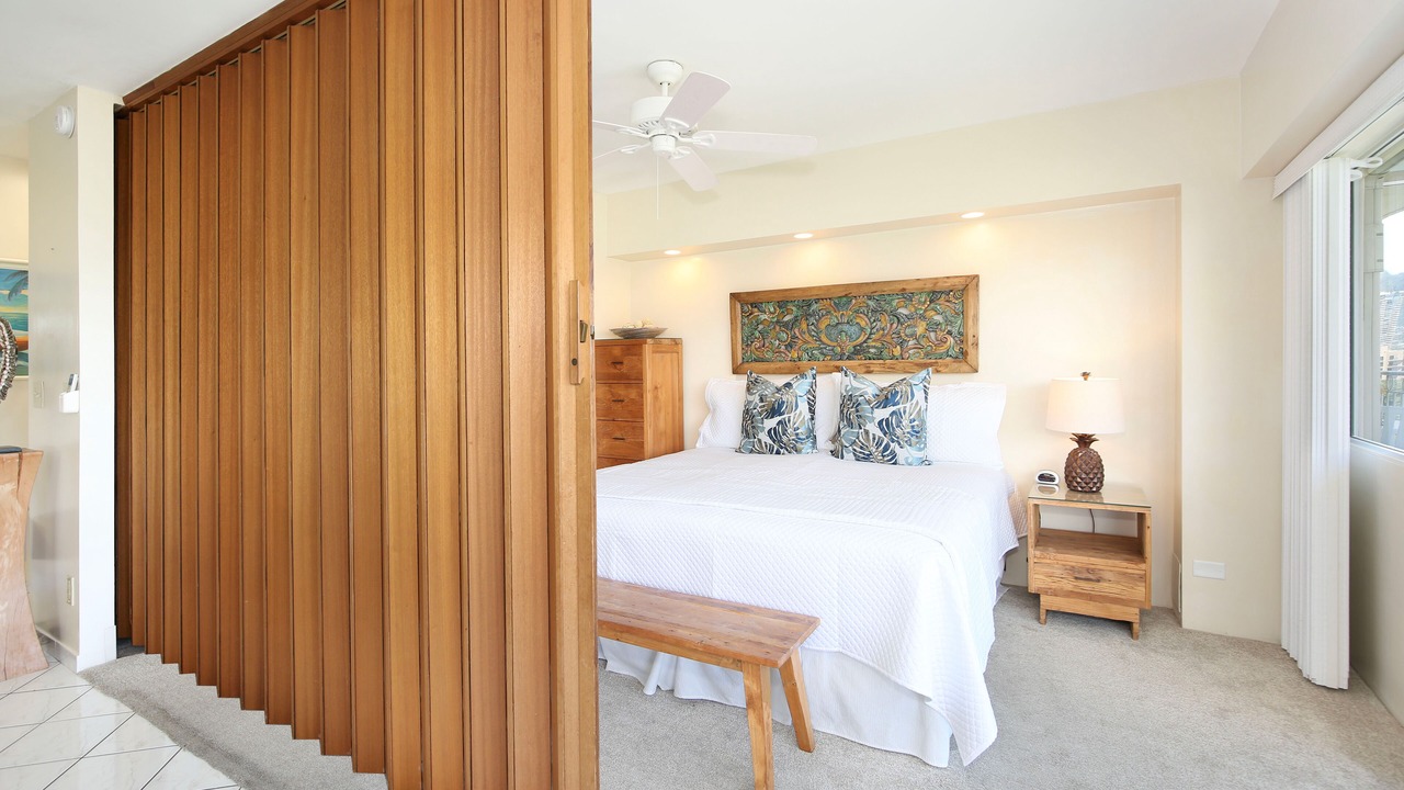 Photo of Bedroom in Waikiki