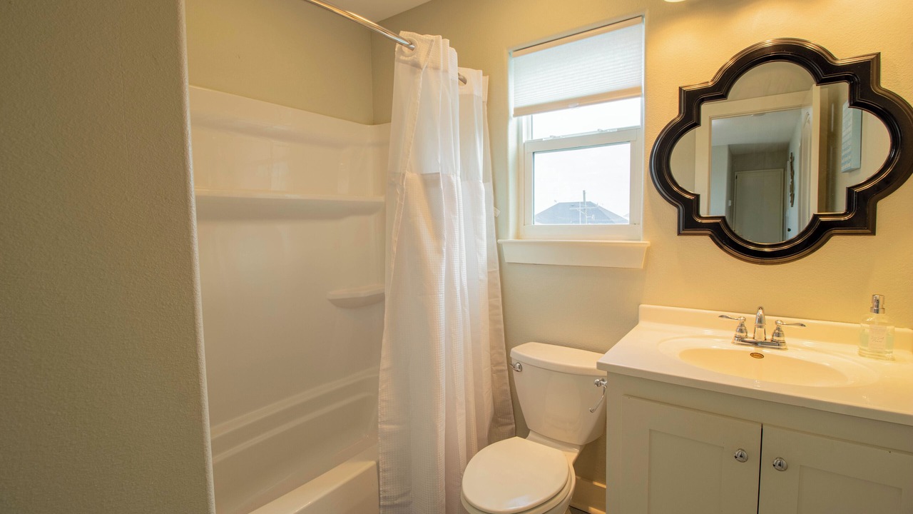 Photo of Bathroom in Port Bolivar