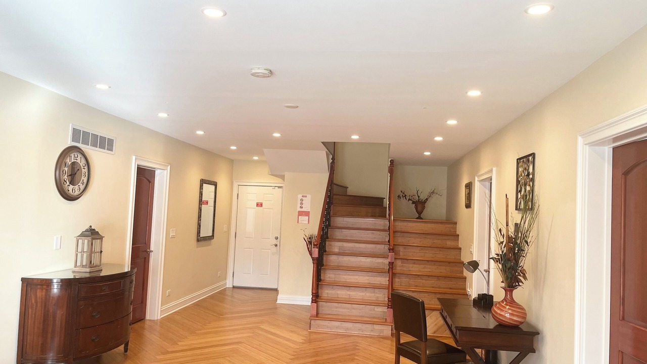 Photo of Bedroom in South Haven