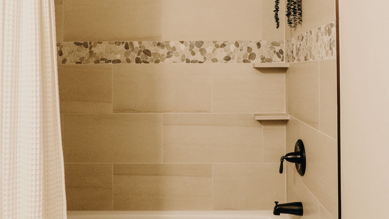 Photo of Bathroom in Warrior's Mark
