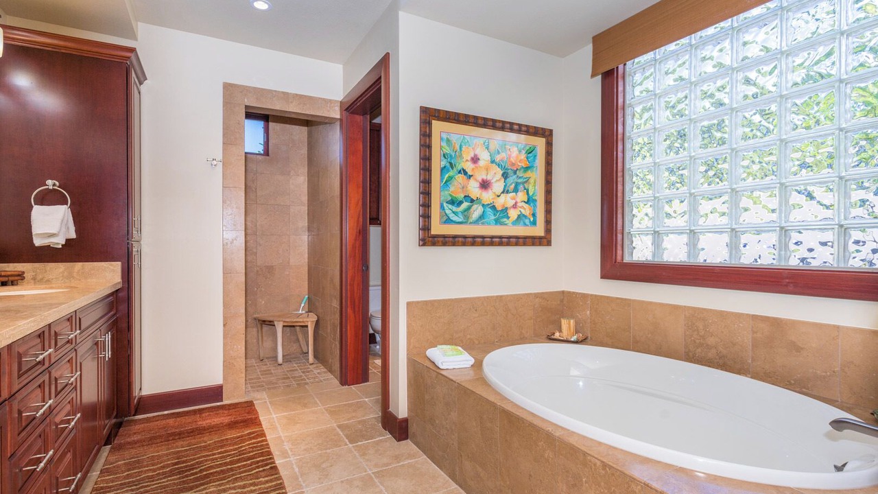 Photo of Bathroom in Kamuela