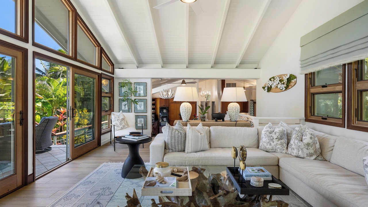 Photo of Livingroom in Kalama Tract