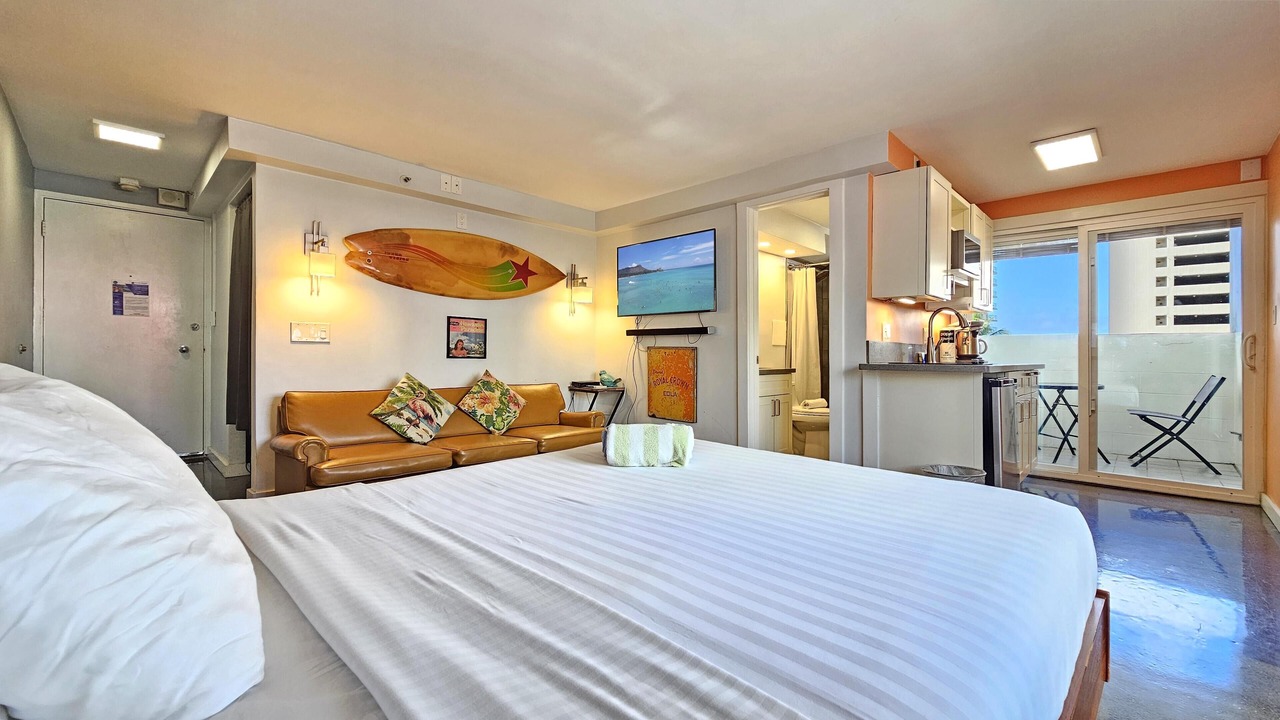 Photo of Bedroom in Waikiki