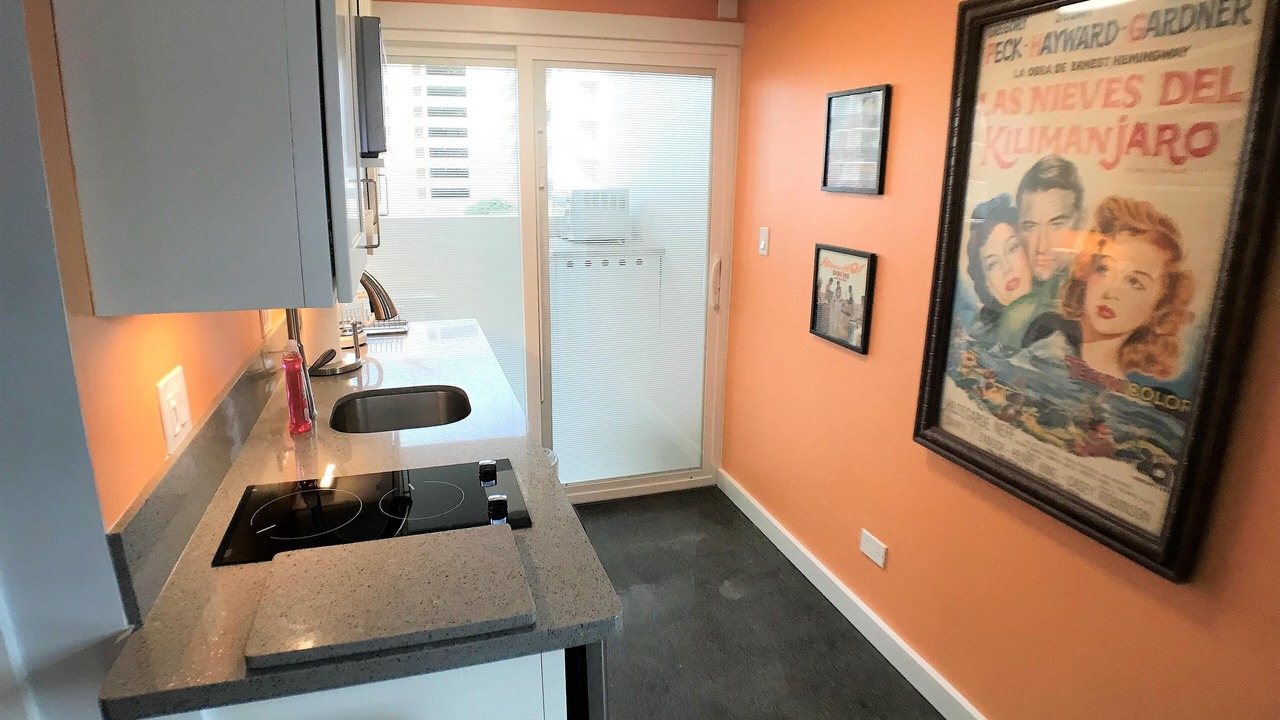 Photo of Kitchen in Waikiki
