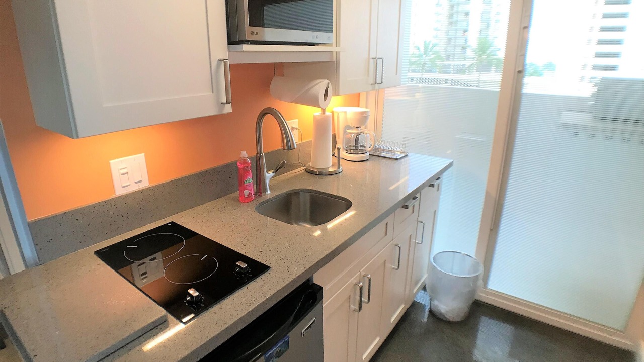 Photo of Kitchen in Waikiki
