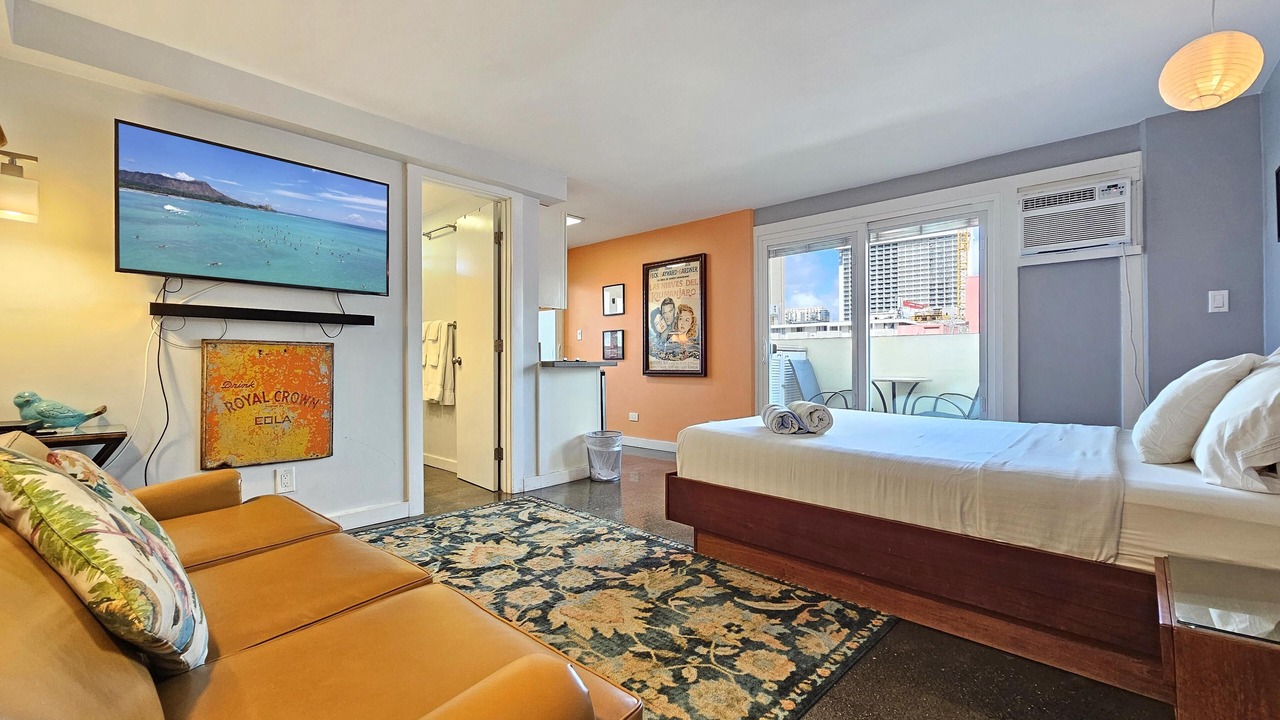 Photo of Bedroom in Waikiki