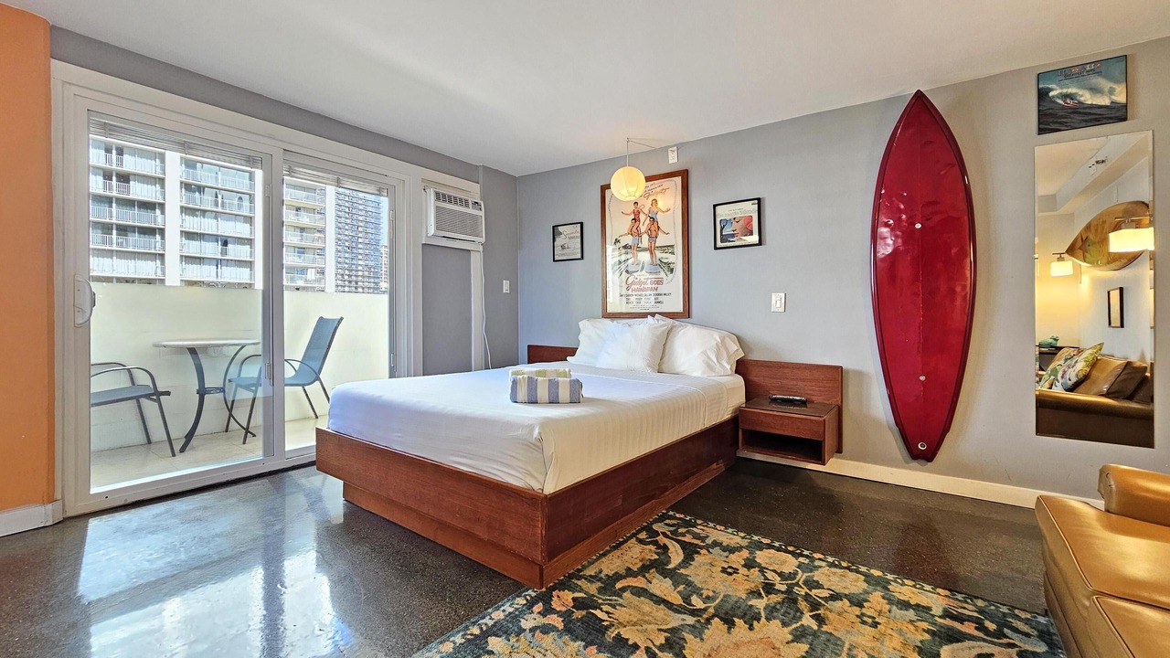 Photo of Bedroom in Waikiki
