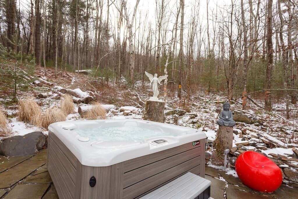 Photo of Outdoor in Lake Hill