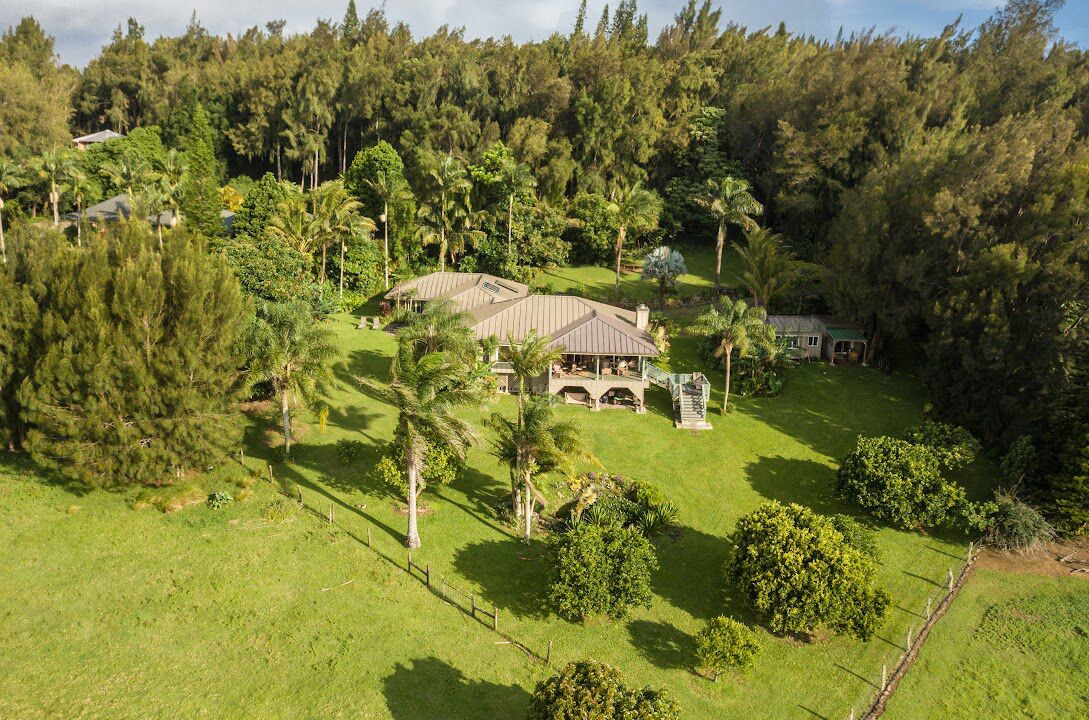 Photo of Outdoor in Hawi
