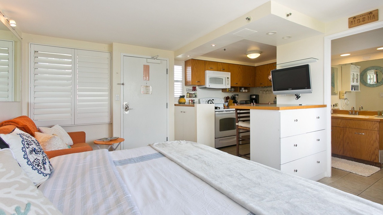 Photo of Bedroom in Diamond Head - Kapahulu - St. Louis