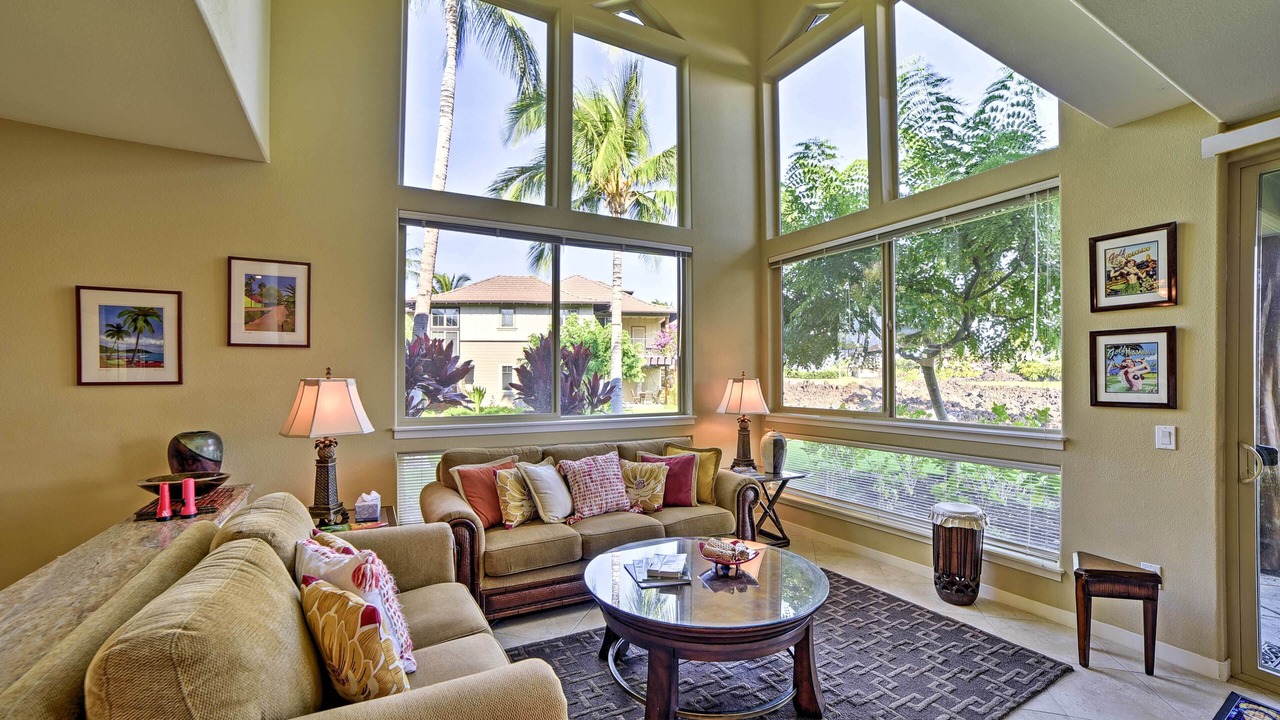 Photo of Livingroom in Kamuela