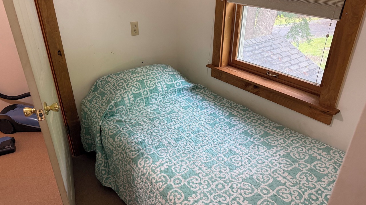 Photo of Bedroom in Embden