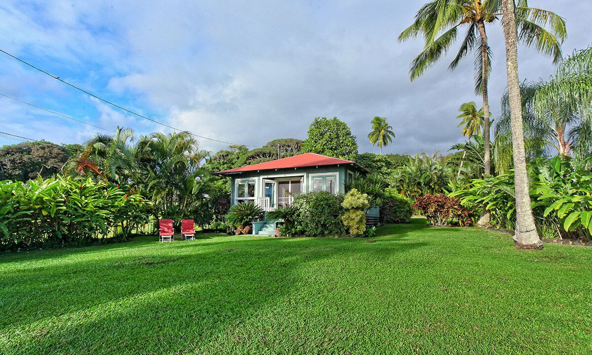 Photo of Others in Hana
