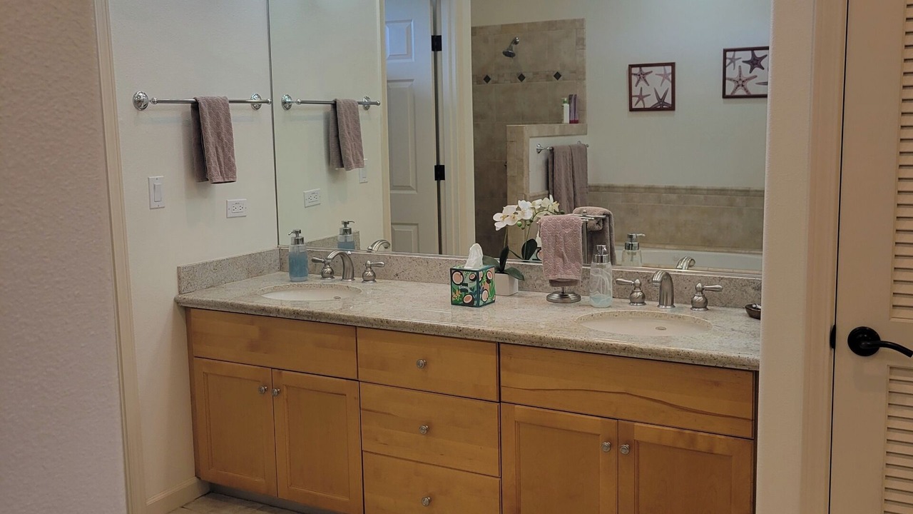 Photo of Bathroom in Kamuela