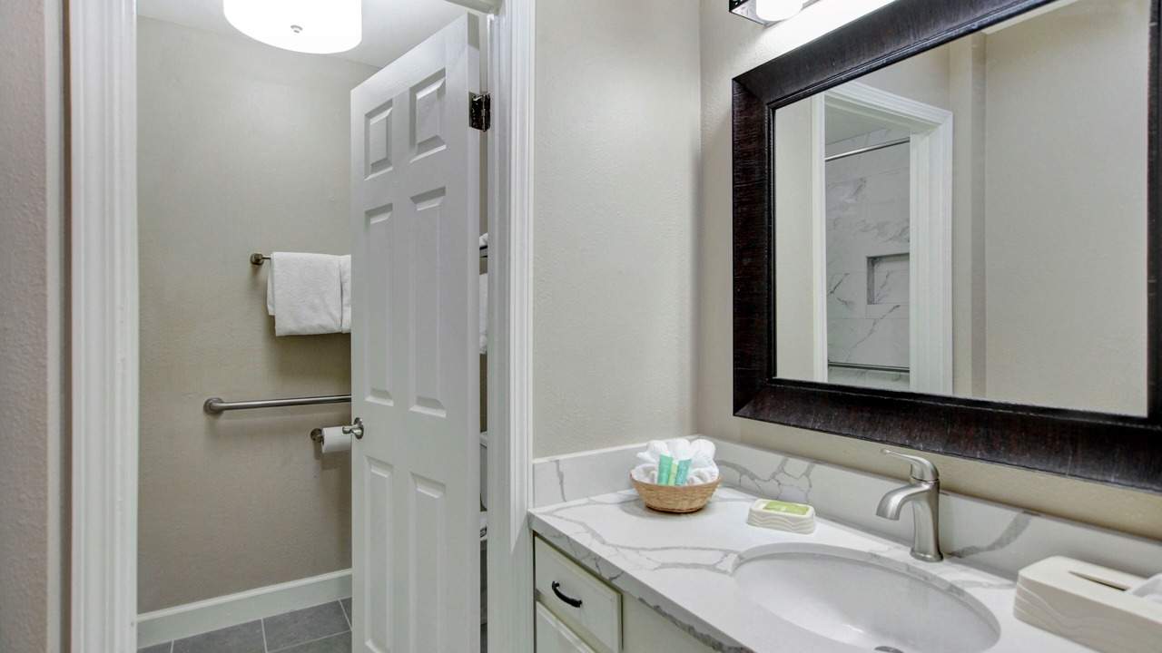 Photo of Bathroom in Kapaa