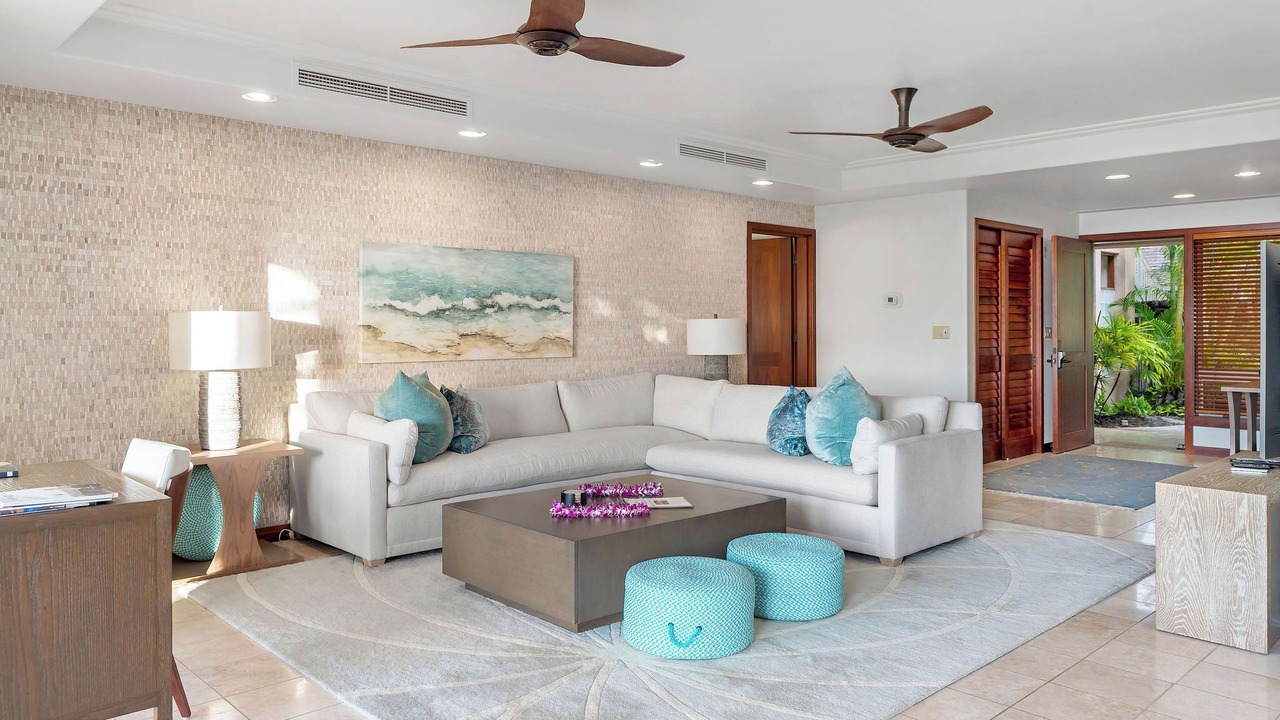 Photo of Livingroom in Kaupulehu