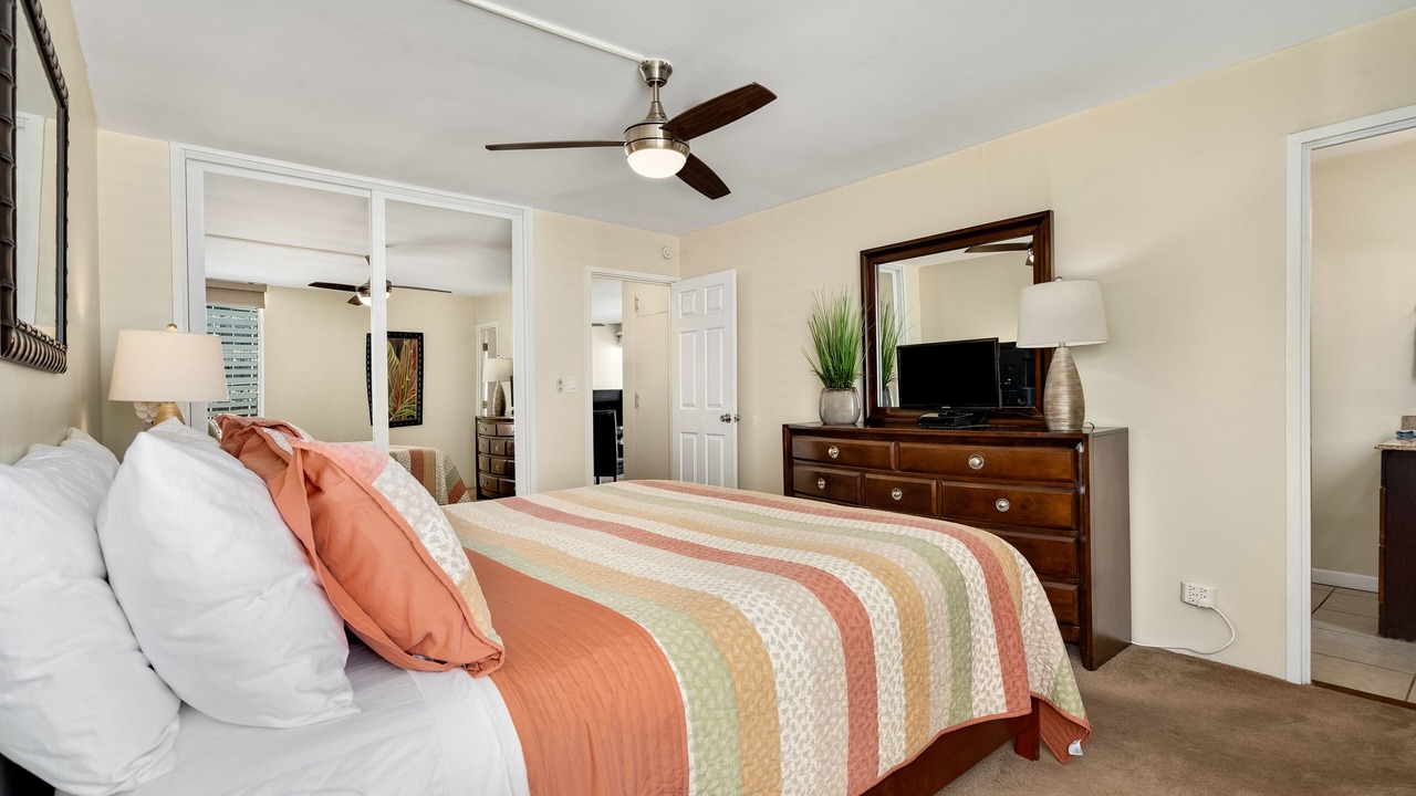 Photo of Bedroom in Waikiki
