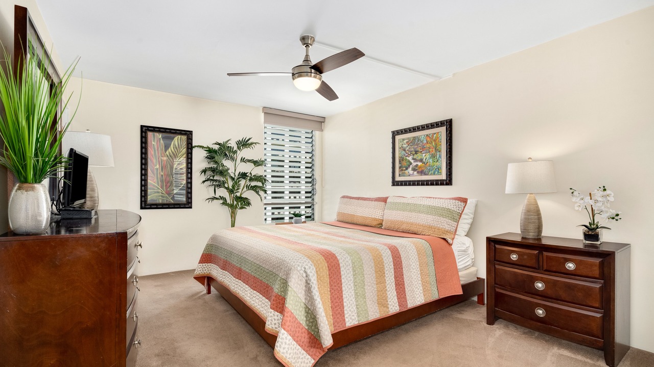 Photo of Bedroom in Waikiki