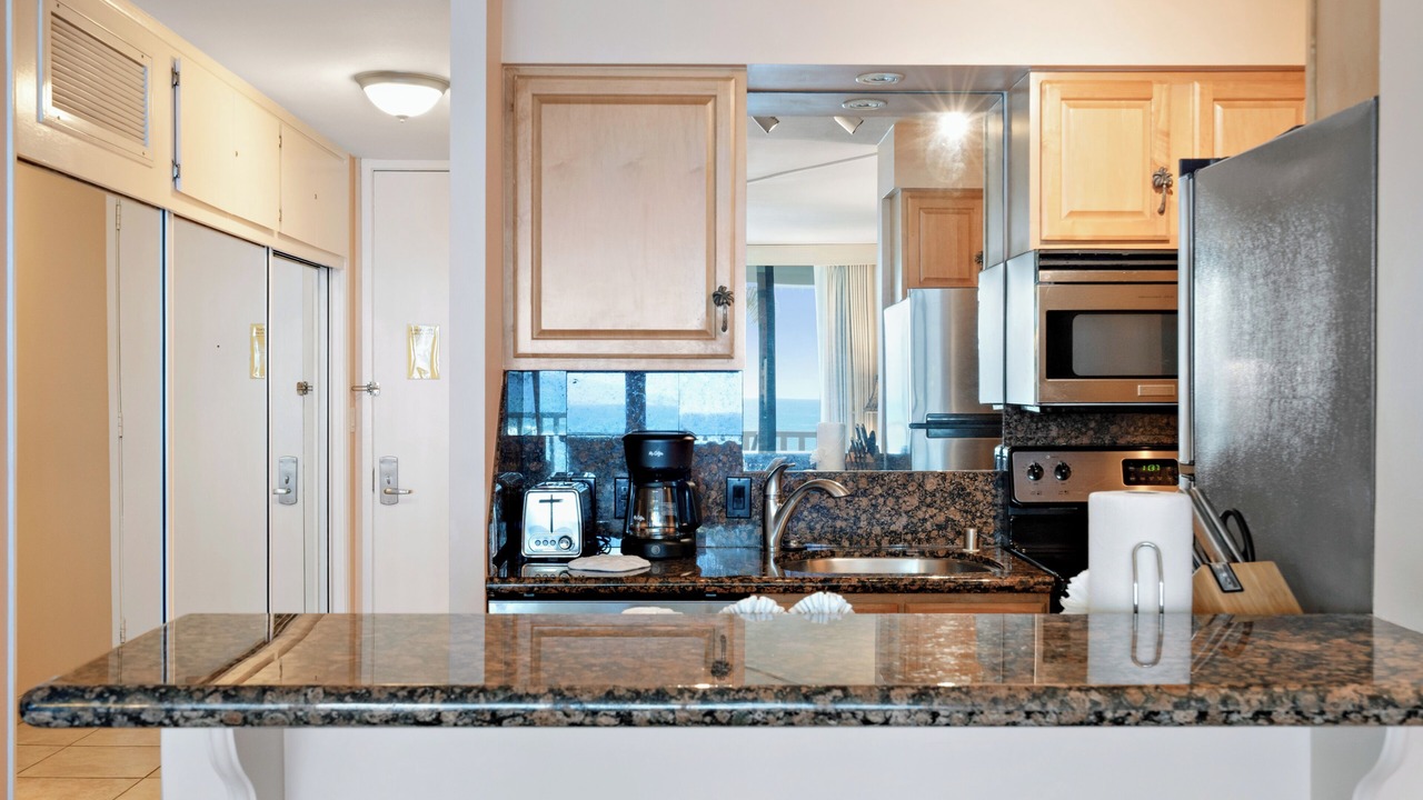 Photo of Kitchen in Historic Lahaina Front Street