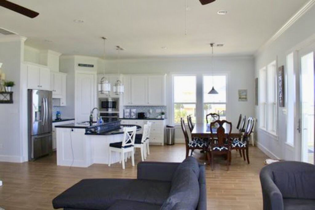 Photo of Bedroom in Beachside Village
